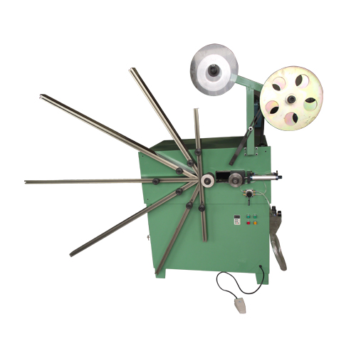 How does a spiral winding machine work to produce gaskets?